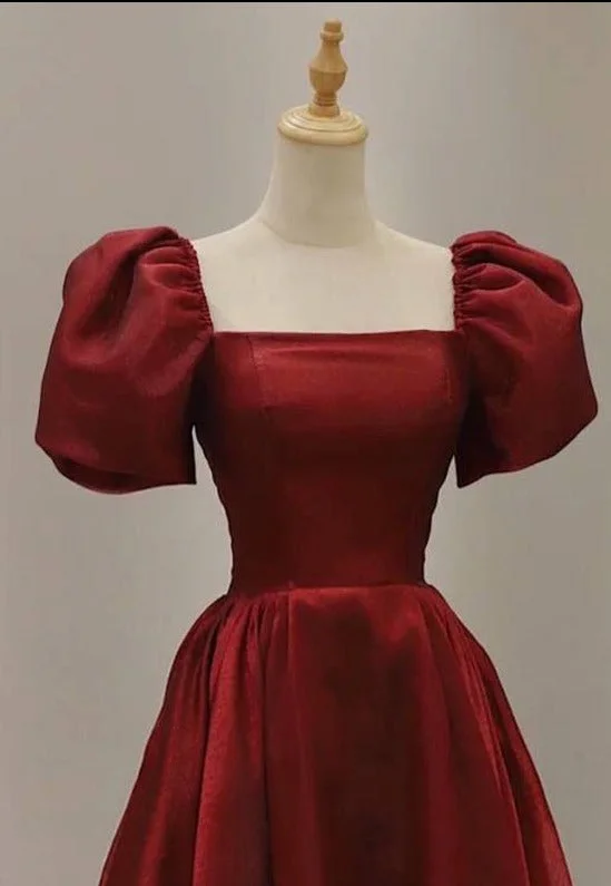 Special Discount Simple Burgundy Prom Dress Square Neck Tea Length Graduation Dresses